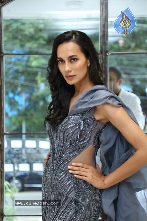 Hi- Fashion Store Launch in Hyderabad - 31 / 63 photos