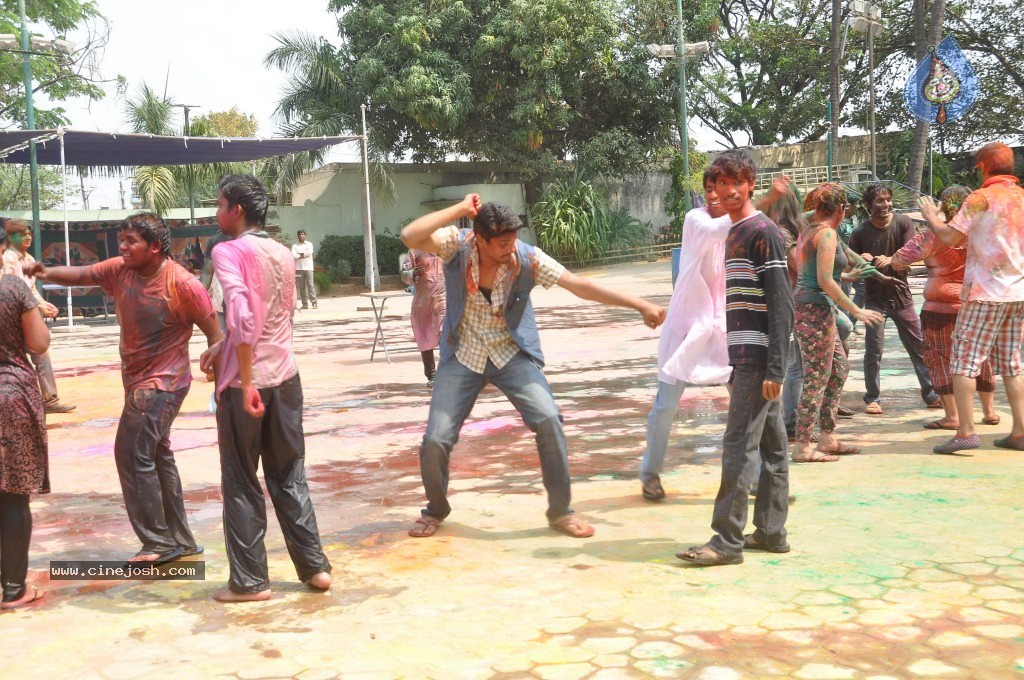 Holi Celebrations at Hyderabad - 5 / 73 photos