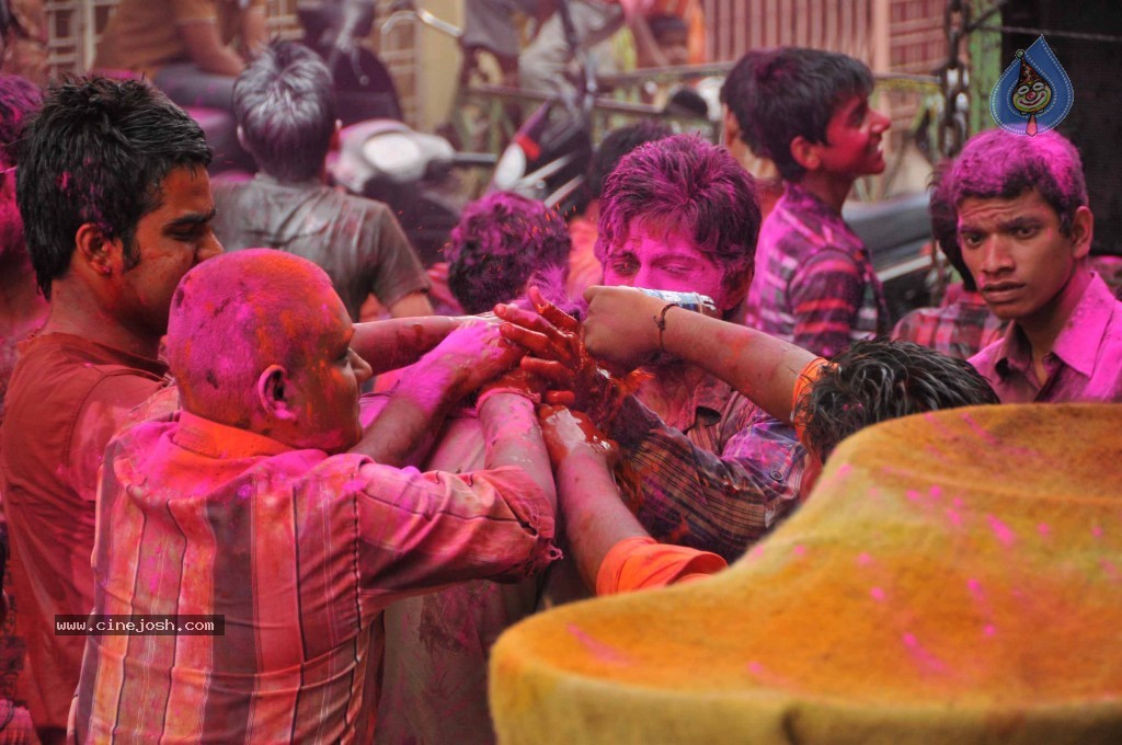 Holi Celebrations at Hyderabad - 25 / 73 photos