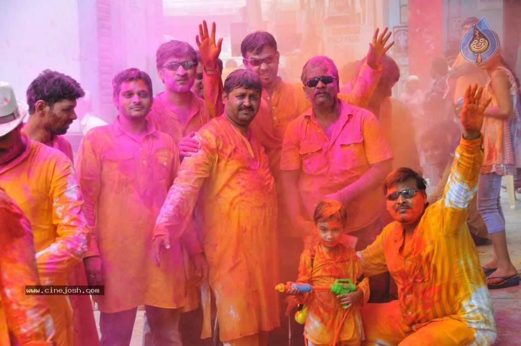 Holi Celebrations at Hyderabad - 29 / 73 photos