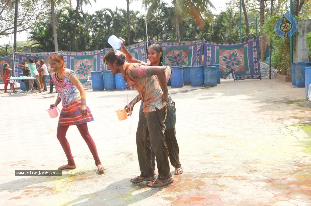 Holi Celebrations at Hyderabad - 46 / 73 photos