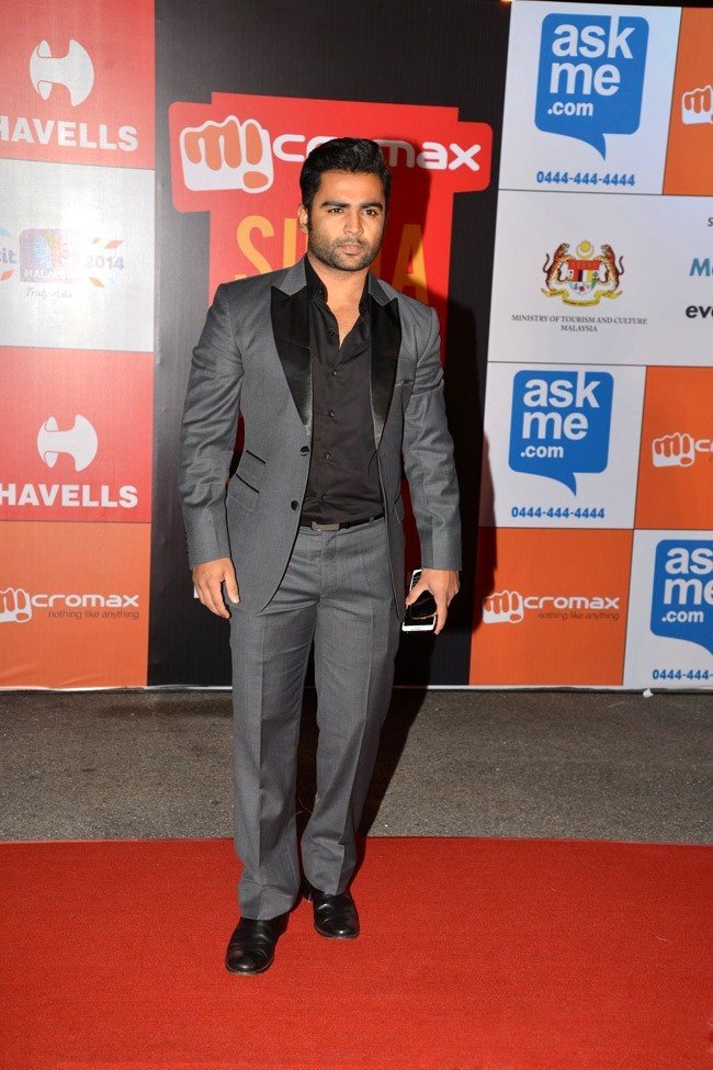 Hot Celebs at SIIMA 2014 - 30 / 78 photos