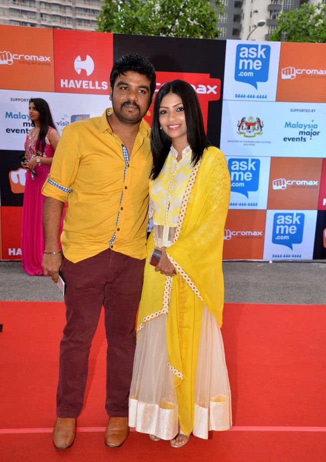 Hot Celebs at SIIMA 2014 - 42 / 78 photos