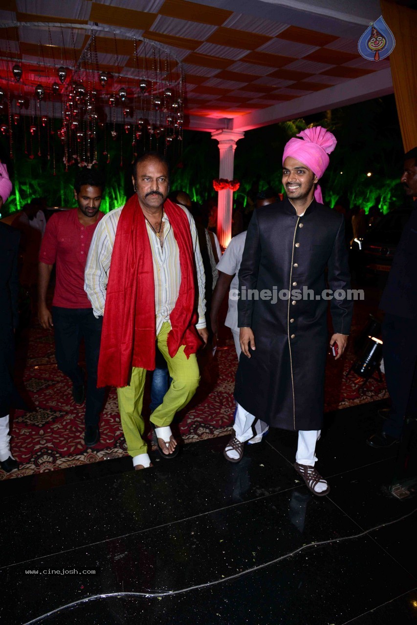 Humera Tarannum n Mohd Sameer Ahmed Wedding Ceremony - 12 / 109 photos