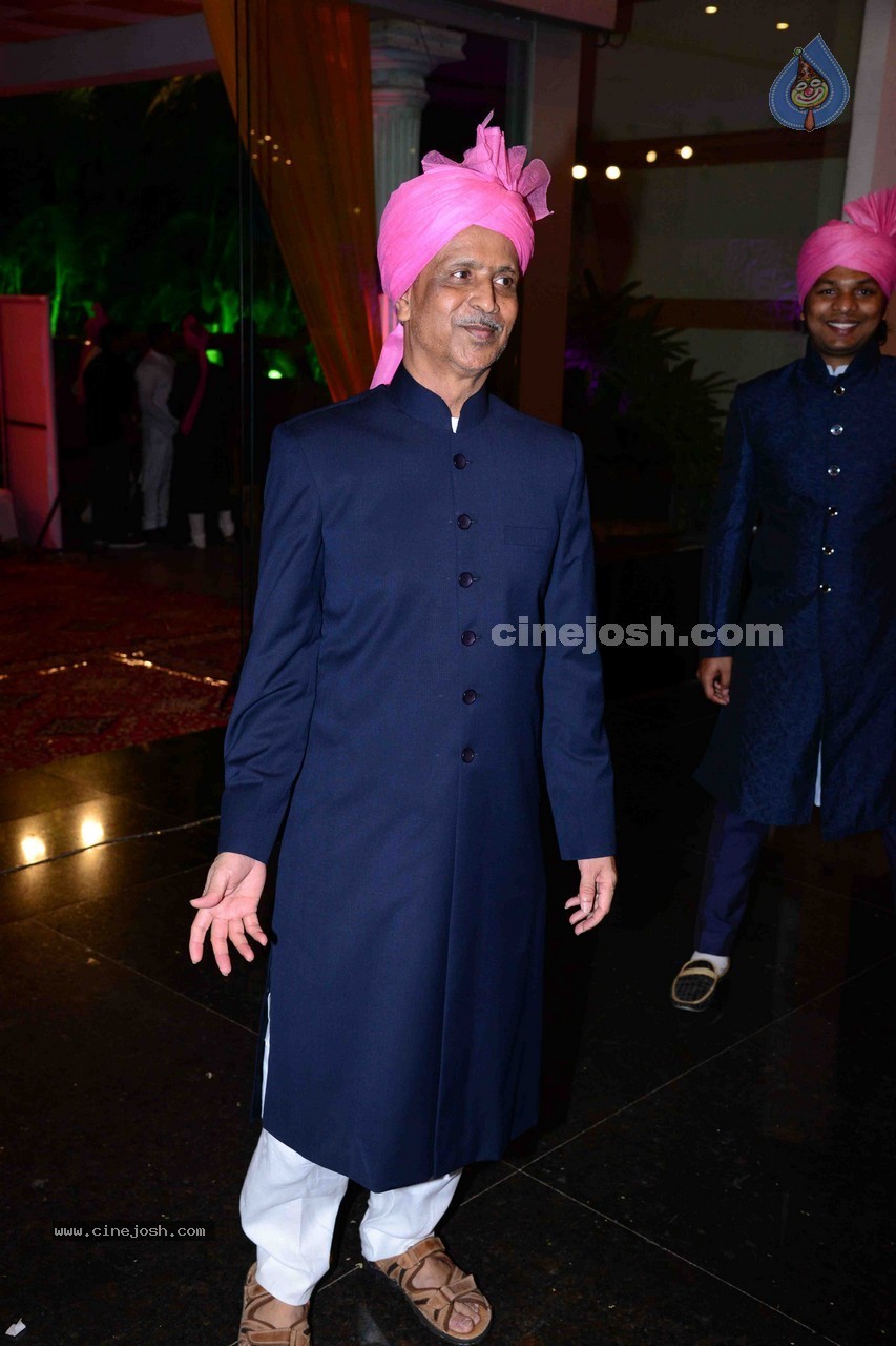 Humera Tarannum n Mohd Sameer Ahmed Wedding Ceremony - 72 / 109 photos