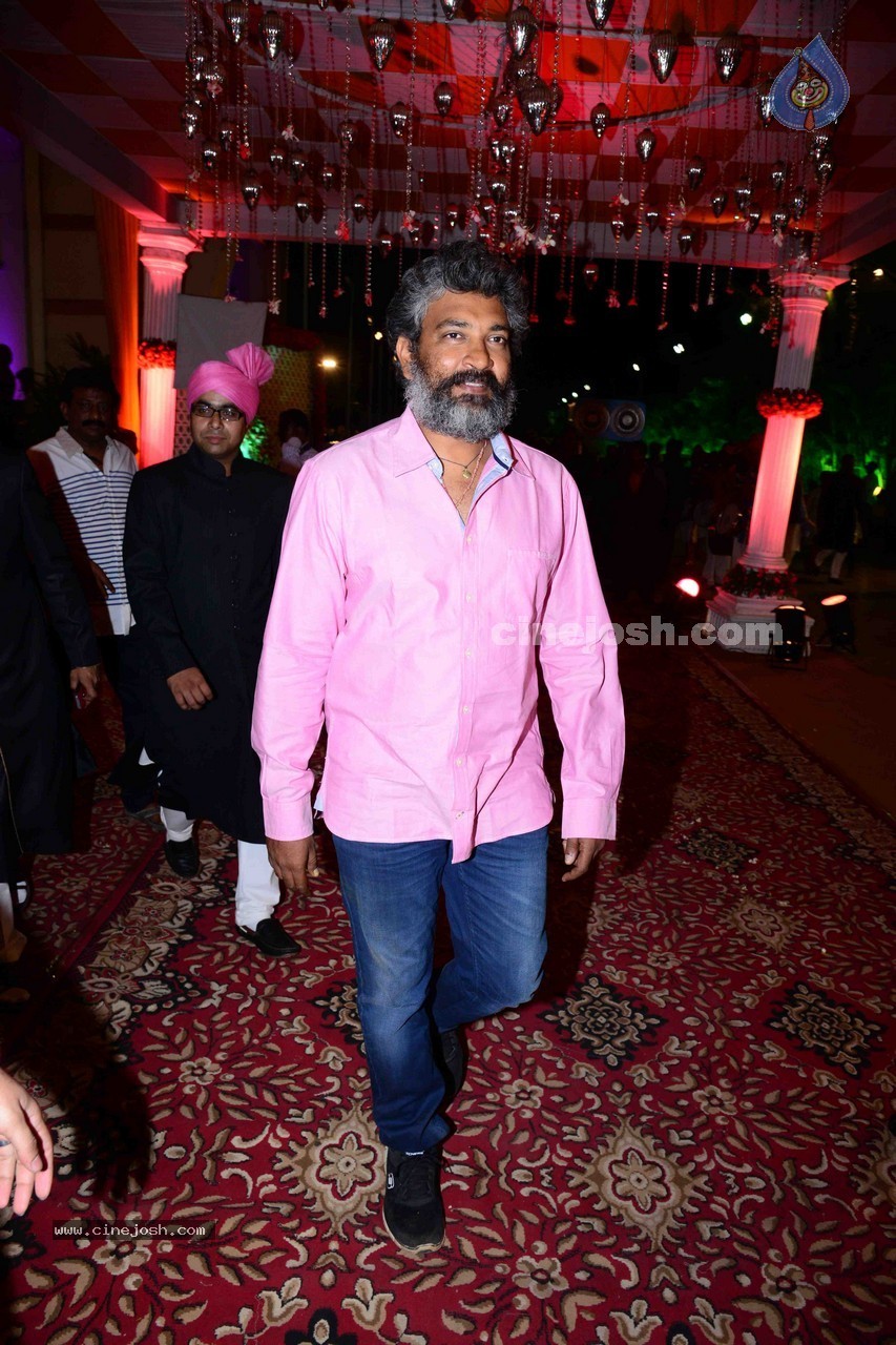 Humera Tarannum n Mohd Sameer Ahmed Wedding Ceremony - 84 / 109 photos