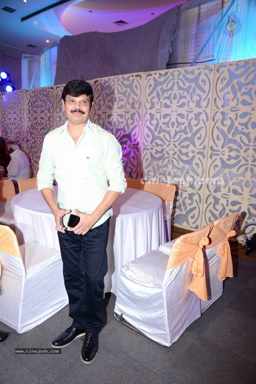Humera Tarannum n Mohd Sameer Ahmed Wedding Ceremony - 94 / 109 photos