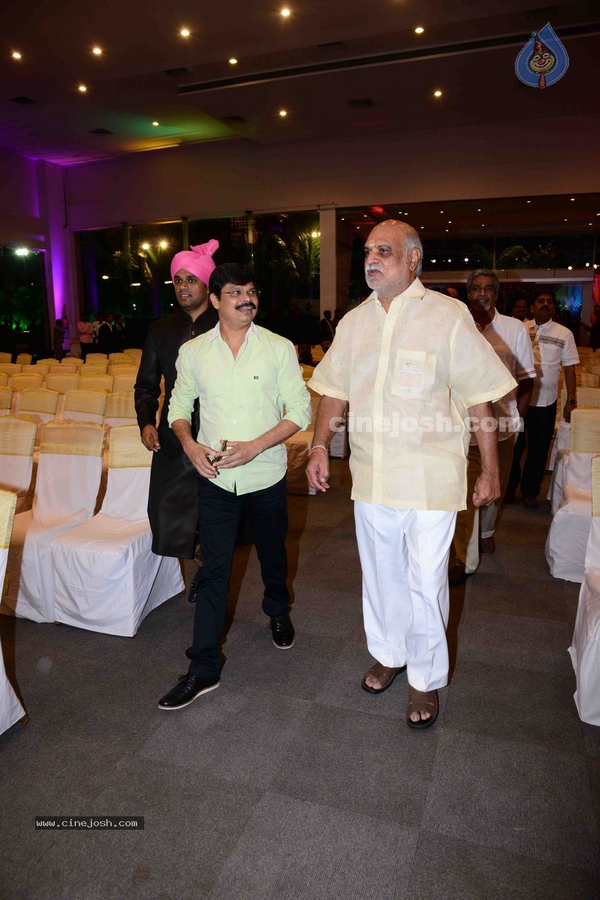 Humera Tarannum n Mohd Sameer Ahmed Wedding Ceremony - 99 / 109 photos