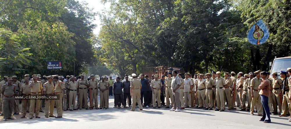 Hyderabad City Bandh By TRS  - 20 / 34 photos