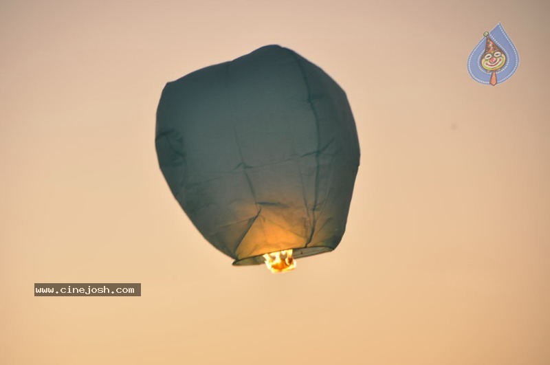 Hyderabad Kite Festival 2011 Photos - 2 / 103 photos