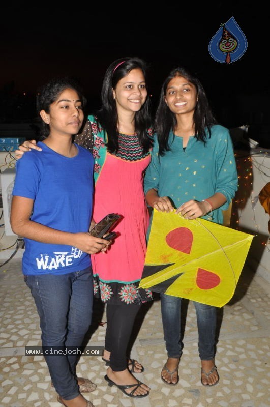 Hyderabad Kite Festival 2011 Photos - 21 / 103 photos
