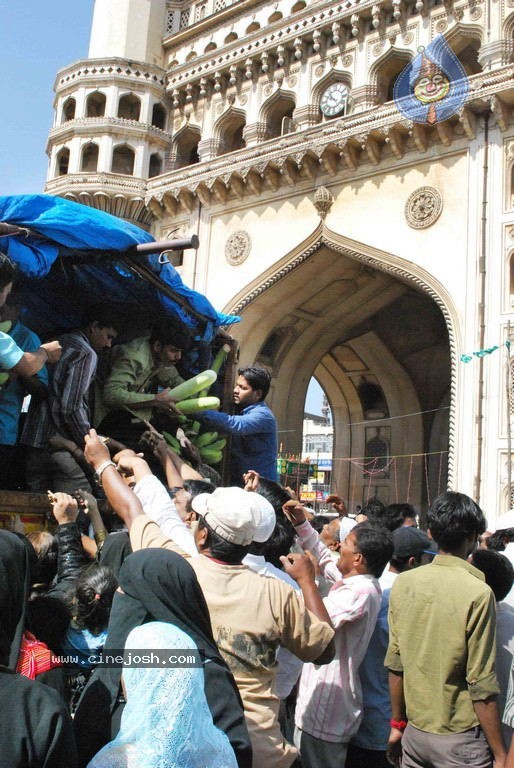 Hyderabad Old City Curfew Pics   - 2 / 102 photos