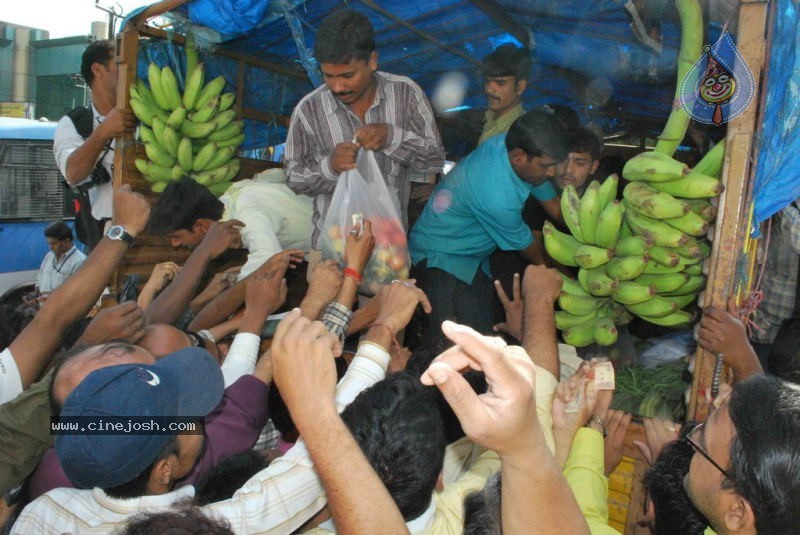 Hyderabad Old City Curfew Pics   - 25 / 102 photos