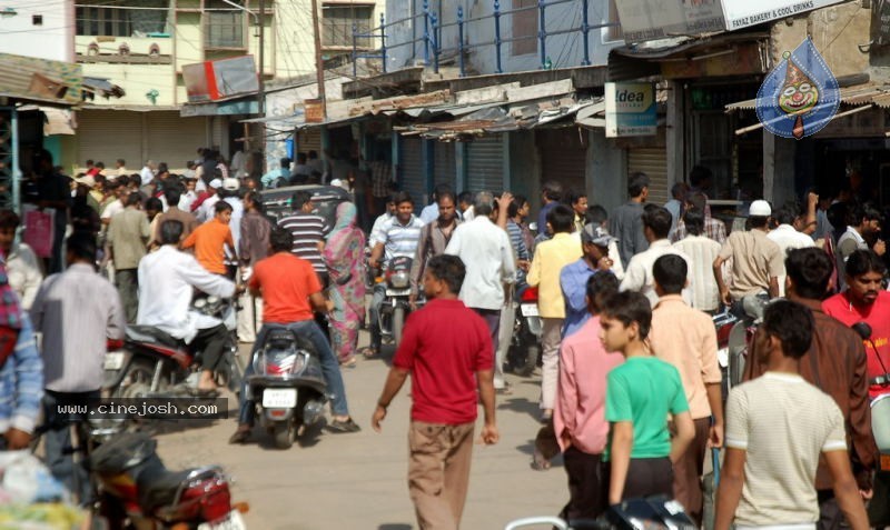 Hyderabad Old City Curfew Pics   - 26 / 102 photos