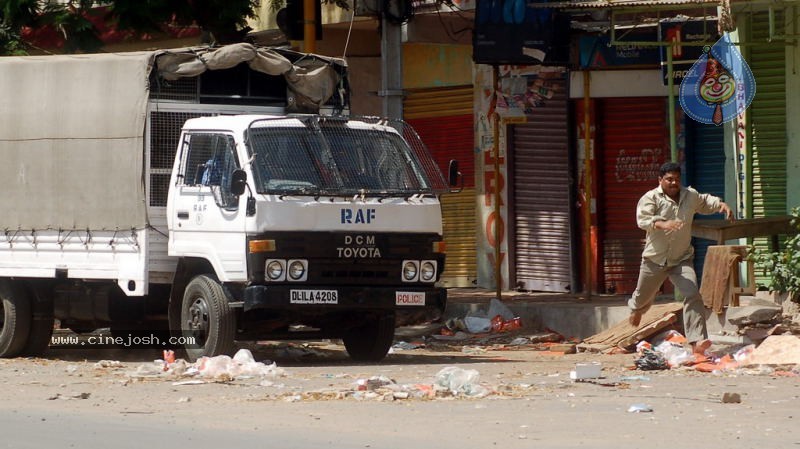 Hyderabad Old City Curfew Pics   - 34 / 102 photos