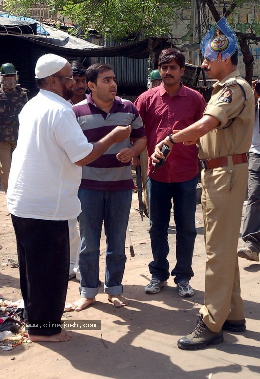 Hyderabad Old City Curfew Pics   - 36 / 102 photos