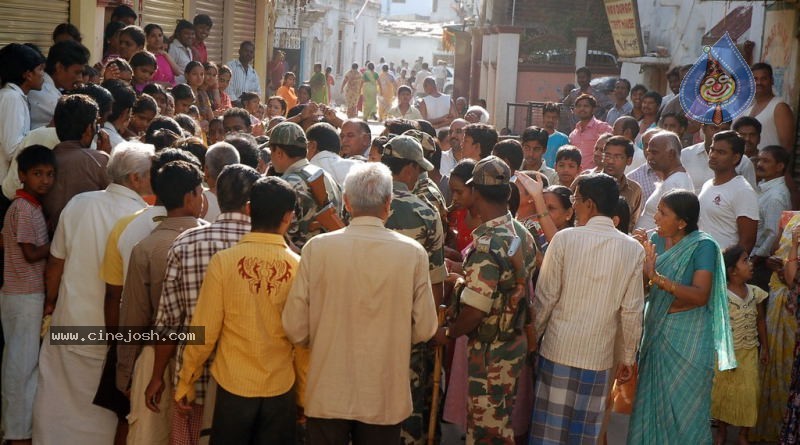 Hyderabad Old City Curfew Pics   - 45 / 102 photos