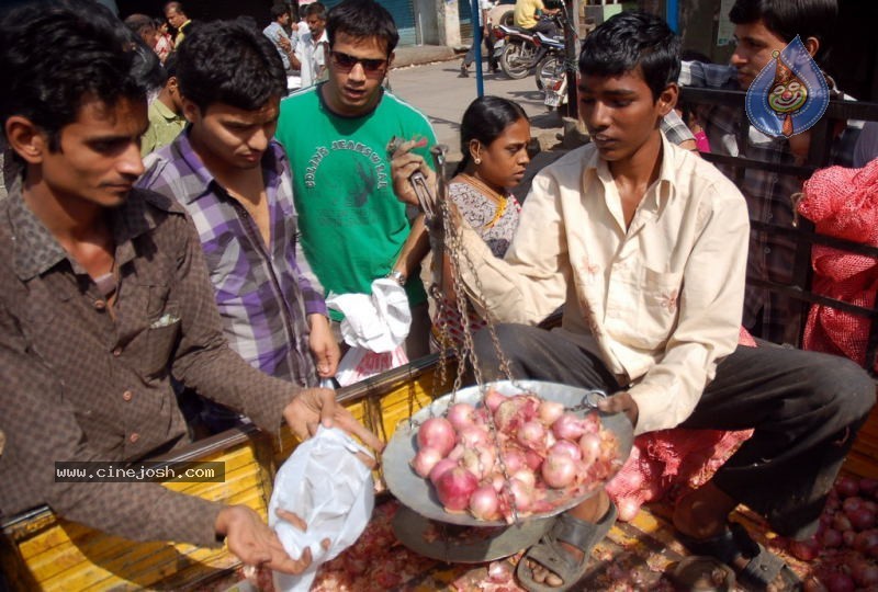 Hyderabad Old City Curfew Pics   - 61 / 102 photos