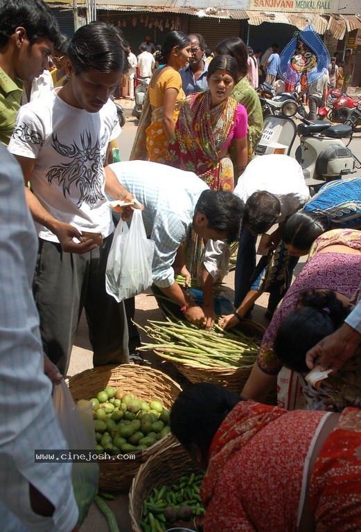 Hyderabad Old City Curfew Pics   - 85 / 102 photos