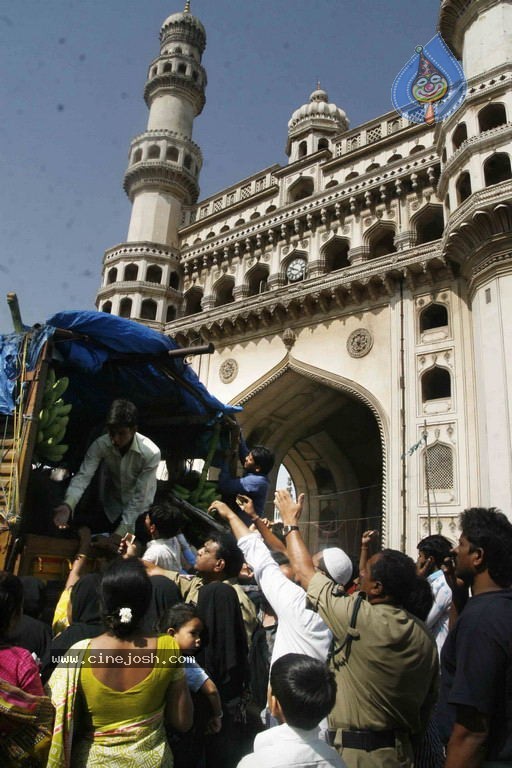 Hyderabad Old City Curfew Pics   - 90 / 102 photos