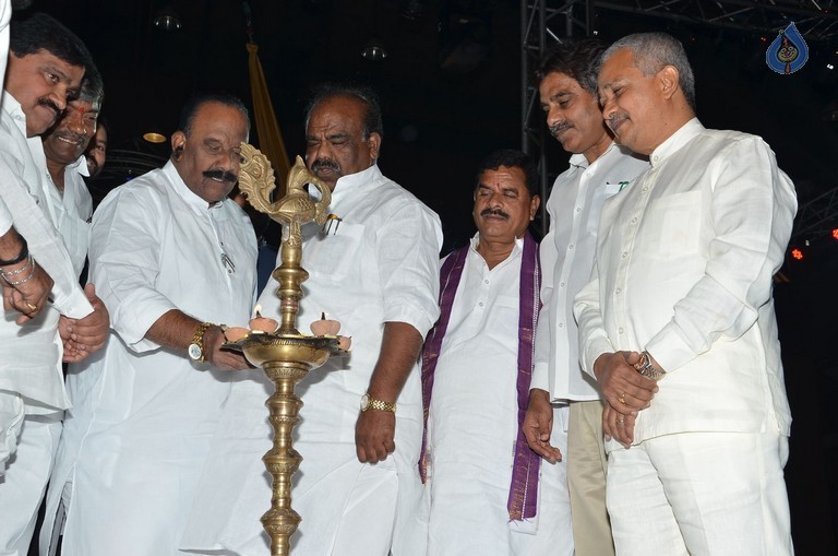 Hyderabad Talvar Cricket League Logo Launch - 47 / 64 photos
