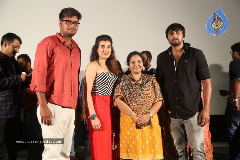 I Like It This Way Independent Film Premiere - 25 / 41 photos