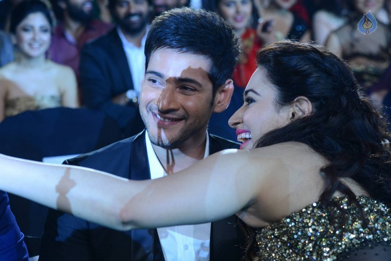 IIFA Utsavam 2016 Photos 5 - 75 / 118 photos
