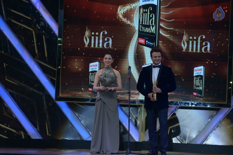 IIFA Utsavam 2016 Photos 5 - 93 / 118 photos