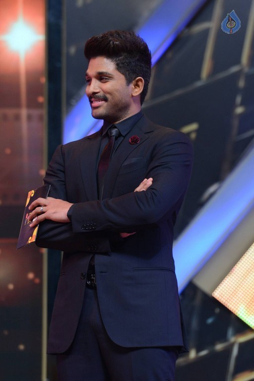 IIFA Utsavam 2016 Photos 5 - 116 / 118 photos
