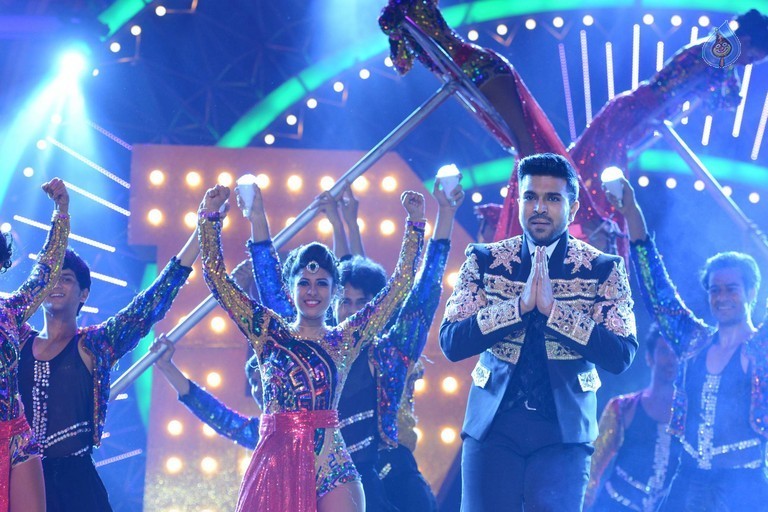 IIFA Utsavam 2016 Photos 6 - 16 / 103 photos