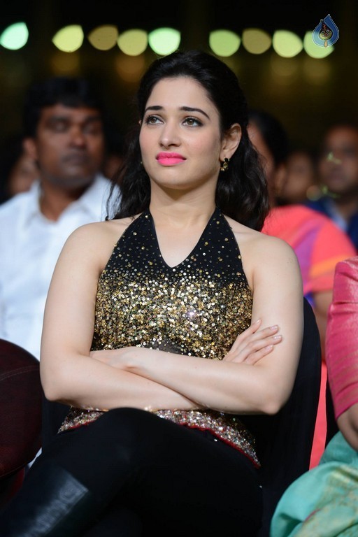 IIFA Utsavam 2016 Photos 6 - 97 / 103 photos