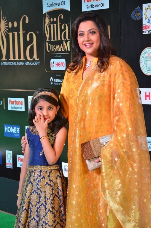 IIFA Utsavam 2017 Awards 2 (Day1) - 20 / 112 photos