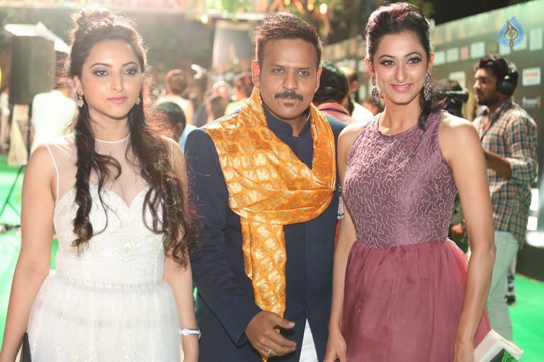 IIFA Utsavam 2017 Awards 2 (Day1) - 27 / 112 photos