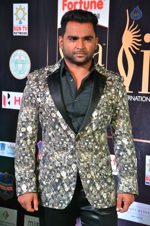 IIFA Utsavam 2017 Awards 2 (Day1) - 66 / 112 photos