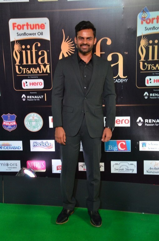 IIFA Utsavam 2017 Awards 2 (Day2) - 10 / 125 photos