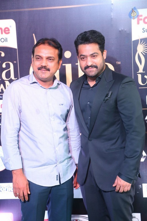 IIFA Utsavam 2017 Awards 3 (Day2) - 13 / 64 photos