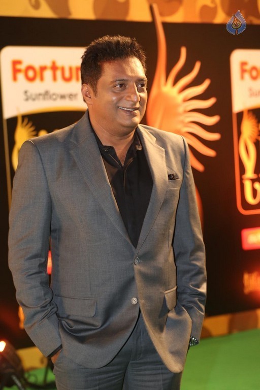IIFA Utsavam Awards 2016 Photos 1 - 54 / 64 photos