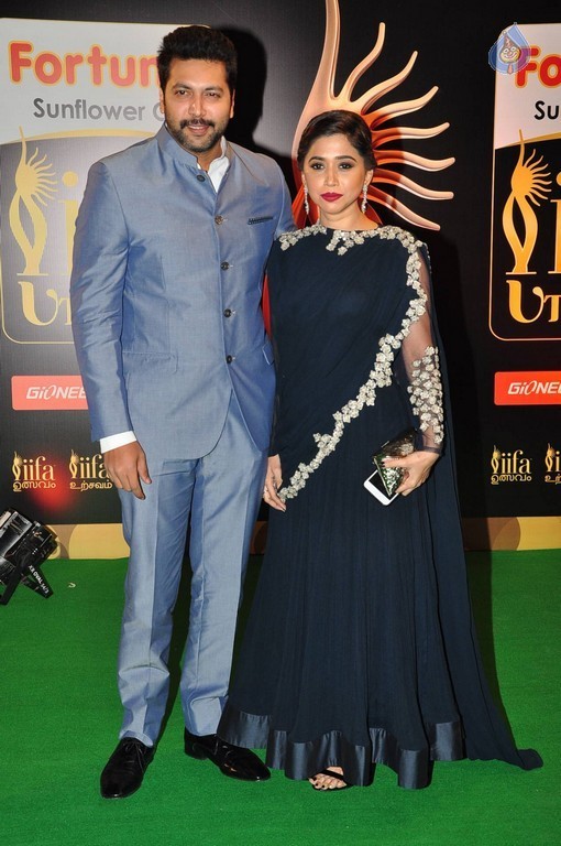 IIFA Utsavam Awards 2016 Photos 3 - 8 / 89 photos