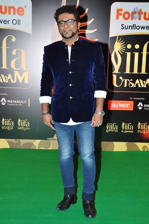 IIFA Utsavam Awards 2016 Photos 3 - 25 / 89 photos