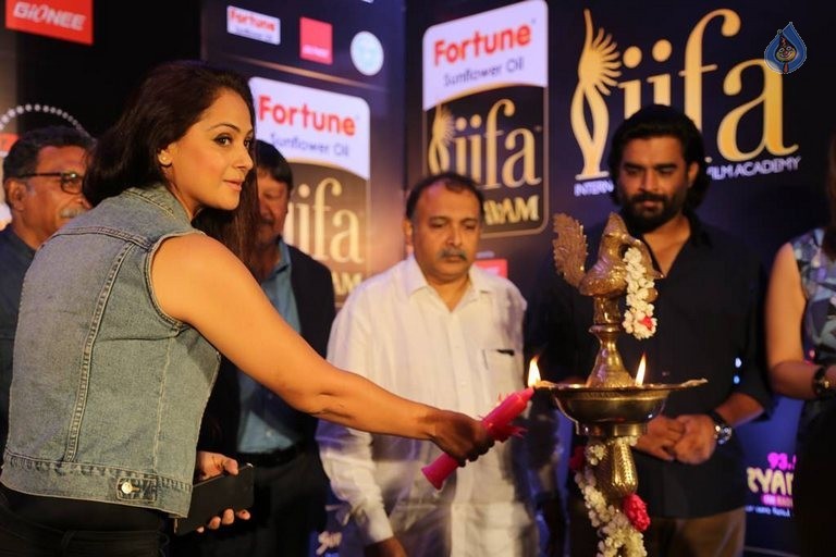 IIFA Utsavam Press Conference - 15 / 42 photos