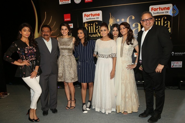 IIFA Utsavam Press Meet 2 - 34 / 63 photos
