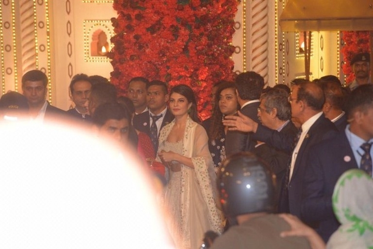 Isha Ambani and Anand Piramal Wedding Reception  - 2 / 48 photos