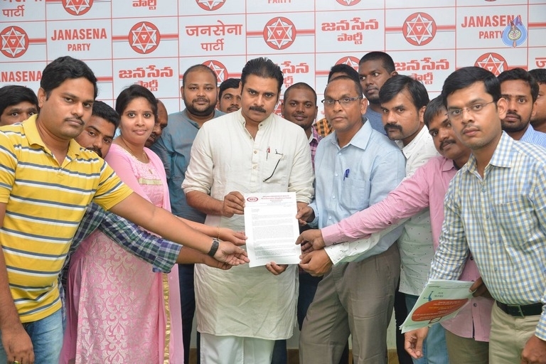 JanaSena Opposing DCI Ltd Privatization - 16 / 18 photos