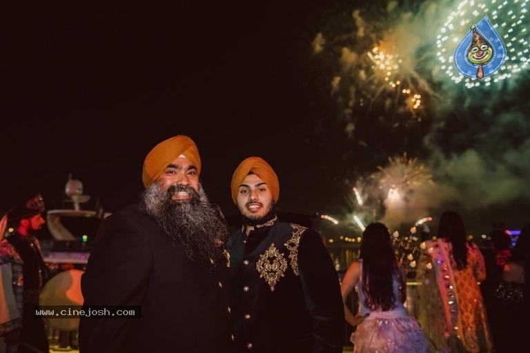 Japinder Kaur And Dilliwaali Zaalim Wedding Photos - 4 / 17 photos