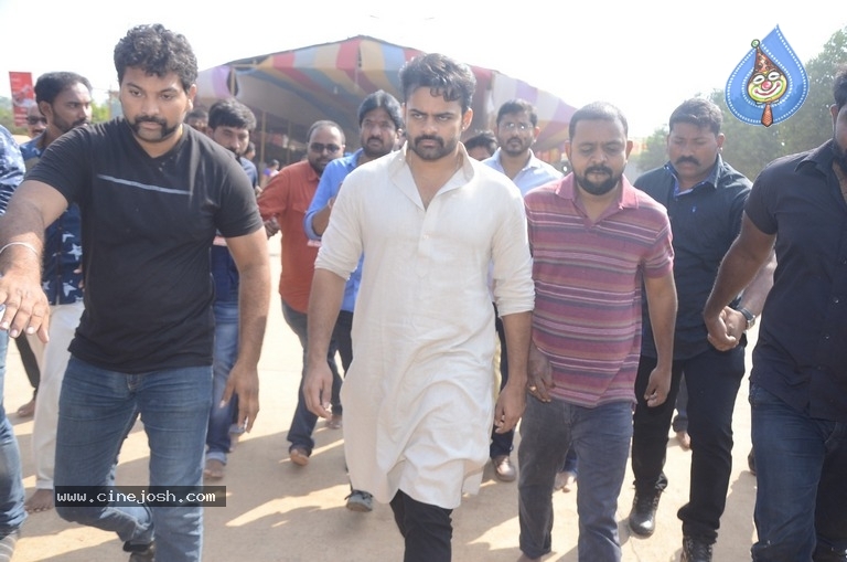Jawaan Movie Team at Dwaraka Tirumala Temple - 2 / 21 photos
