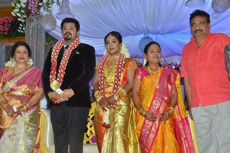Jayachitra Son Amresh Wedding Reception - 29 / 102 photos
