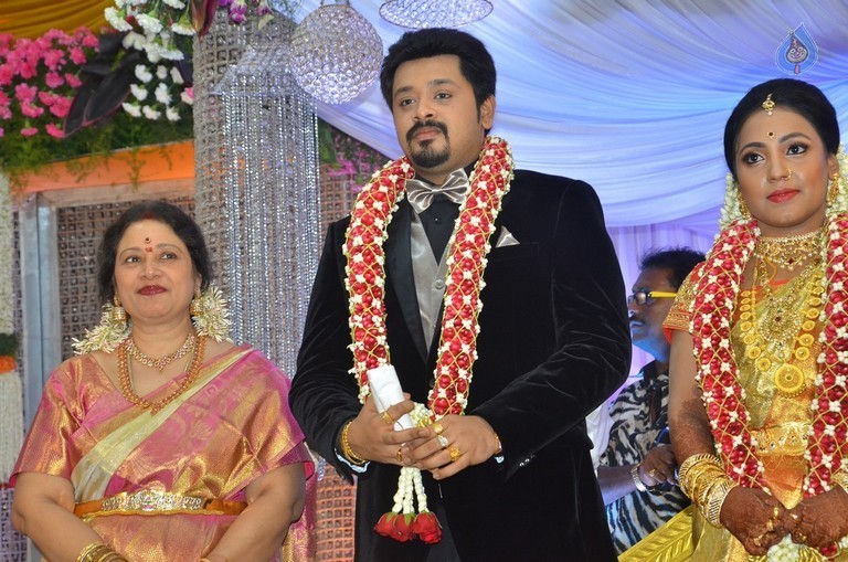 Jayachitra Son Amresh Wedding Reception - 55 / 102 photos