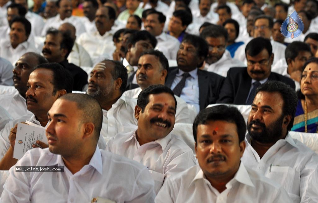Jayalalitha's Swearing-in Ceremony - 26 / 44 photos