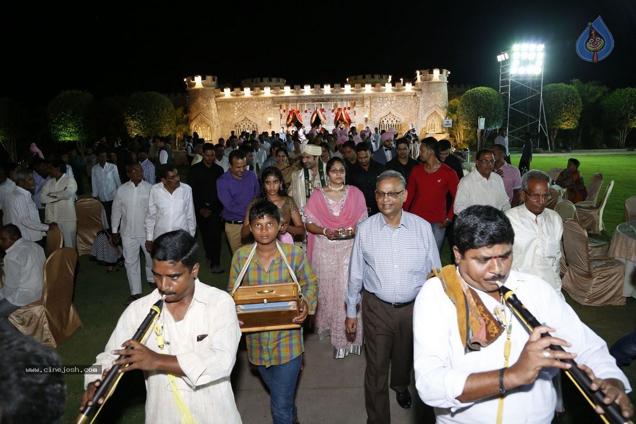 Jayanth and Dhriti Saharan Wedding Photos - 80 / 111 photos
