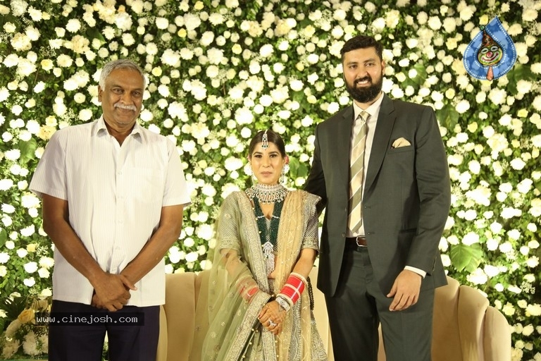 Jayasudha Son Nihar Kapoor Wedding Reception 01 - 15 / 57 photos